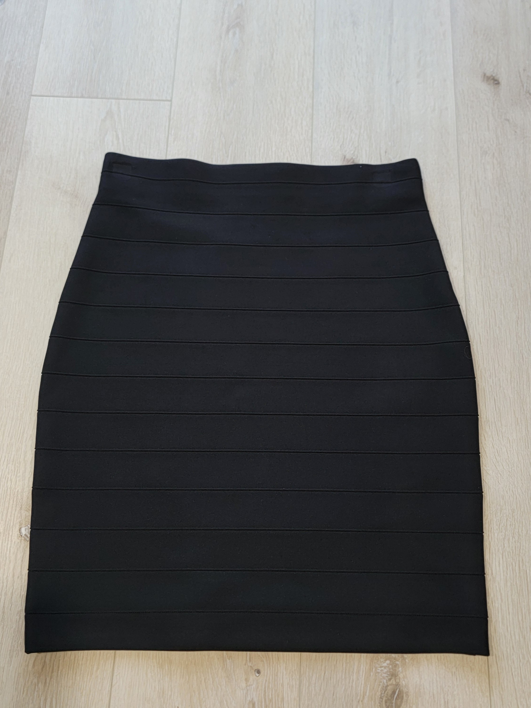 Joseph Ribkoff Black Horizontal Bandage Pencil Skirt